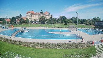 Městská plovárna Louka