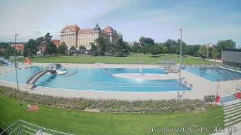 Městská plovárna Louka