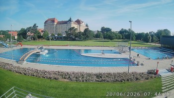 Městská plovárna Louka