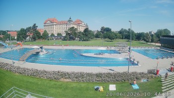 Městská plovárna Louka