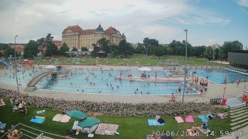 Městská plovárna Louka