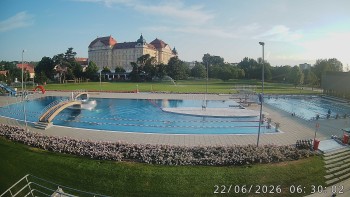 Městská plovárna Louka