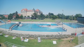 Městská plovárna Louka