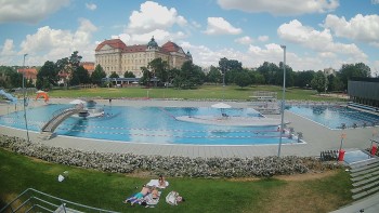Městská plovárna Louka
