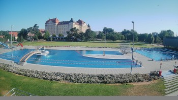 Městská plovárna Louka