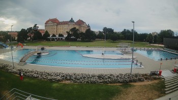Městská plovárna Louka