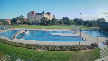 Městská plovárna Louka