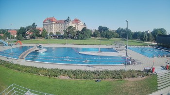 Městská plovárna Louka