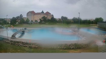 Městská plovárna Louka