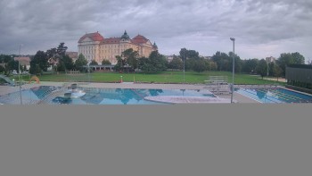 Městská plovárna Louka