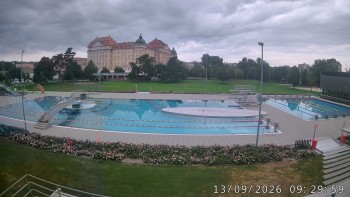 Městská plovárna Louka