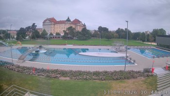 Městská plovárna Louka