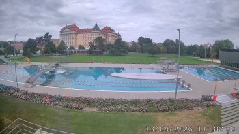 Městská plovárna Louka