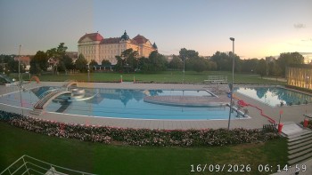 Městská plovárna Louka