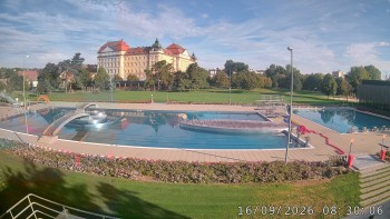 Městská plovárna Louka
