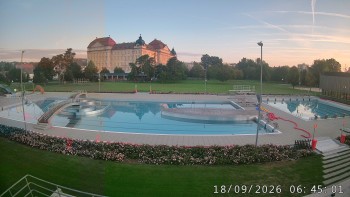 Městská plovárna Louka
