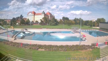 Městská plovárna Louka