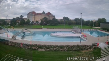 Městská plovárna Louka