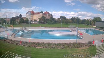 Městská plovárna Louka