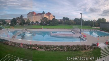 Městská plovárna Louka