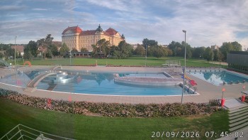 Městská plovárna Louka