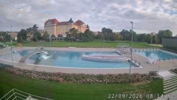 Městská plovárna Louka