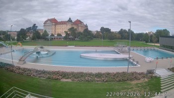 Městská plovárna Louka