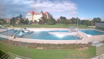 Městská plovárna Louka