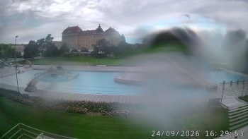 Městská plovárna Louka