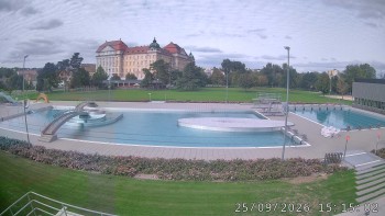 Městská plovárna Louka