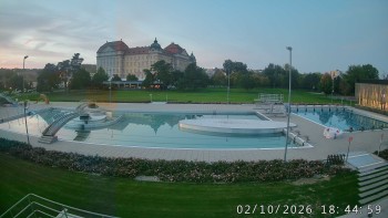 Městská plovárna Louka