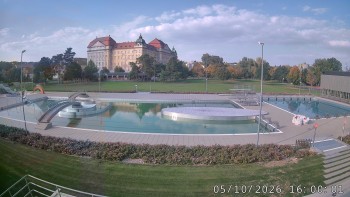 Městská plovárna Louka
