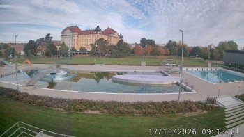 Městská plovárna Louka
