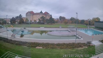 Městská plovárna Louka