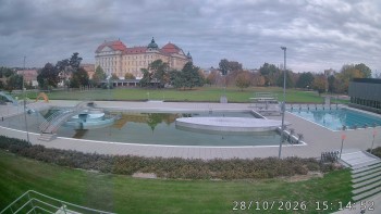 Městská plovárna Louka