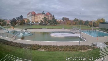 Městská plovárna Louka