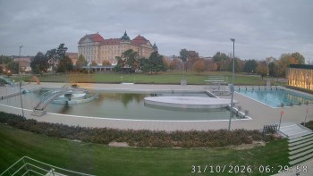 Městská plovárna Louka