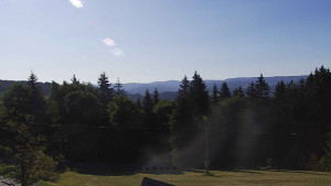 Horský hotel Čarták na Soláni - Panorama Javorníků - 3.7.2025 v 07:55