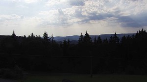 Čarták Berghotel in Soláň - Panorama der Javorníky-Berge - 31.7.2026 v 08:50 Čarták Berghotel in Soláň - Panorama der Javorníky-Berge - 31.7.2026 v 08:50