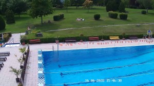 Freibad Slavkov bei Brünn - Pool - 16.6.2026 v 15:47 Freibad Slavkov bei Brünn - Pool - 16.6.2026 v 15:47
