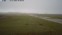 Pojezdová dráha, Runway