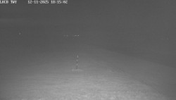 Pojezdová dráha, Runway