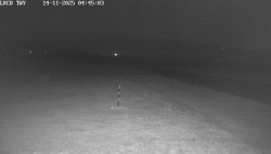 Pojezdová dráha, Runway