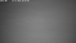 Pojezdová dráha, Runway