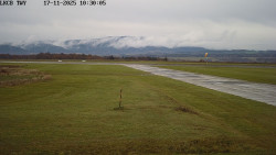 Pojezdová dráha, Runway