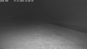 Letiště Cheb - Pojezdová dráha, Runway - 17.11.2025 v 22:00 Letiště Cheb - Pojezdová dráha, Runway - 17.11.2025 v 22:00