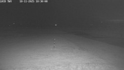 Pojezdová dráha, Runway