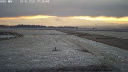 Pojezdová dráha, Runway