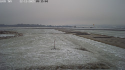 Pojezdová dráha, Runway