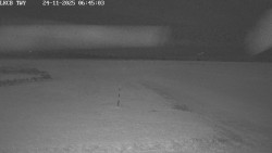 Pojezdová dráha, Runway